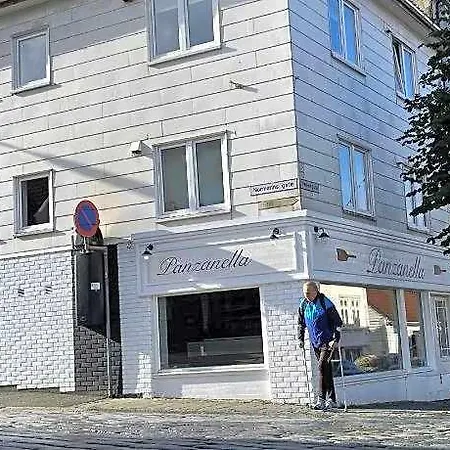 10 Nicolas Parking Generous Terrace Hotel 4*